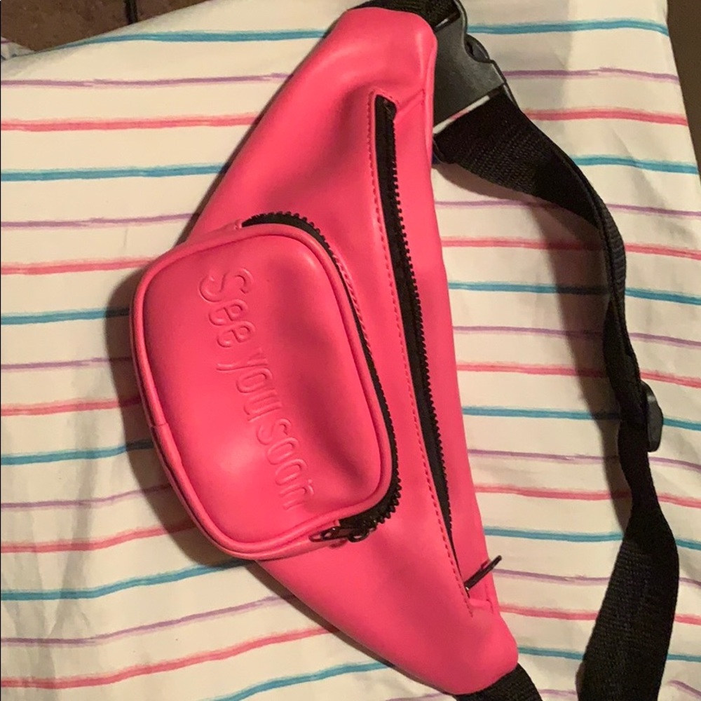 Fannypack